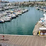 Face Au Port דירה