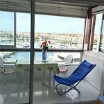 דירה Face Au Port