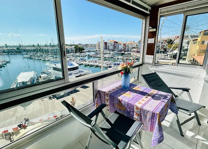 Face Au Port * アグド