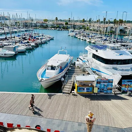 Appartement Face Au Port Agde